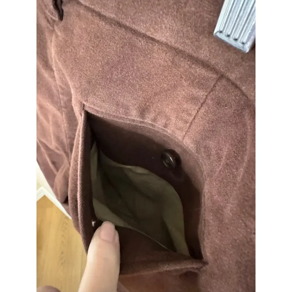 Banana Republic Men's Traveler Pleated Relaxed Moleskin Trousers Brown 36 Short